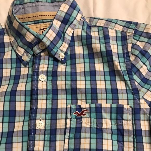 Hollister Plaid Flannel Button Down Shirt - Picture 3 of 5